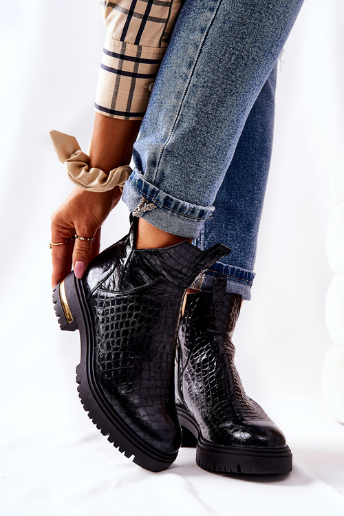 Insulated leather boots Crocodile Black Tanya