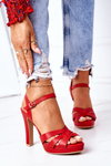 Elegant Sandals On A Block Heel Red Anastasia