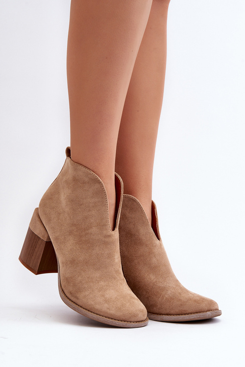 Women's Boots on Chunky Heel Beige Nolira