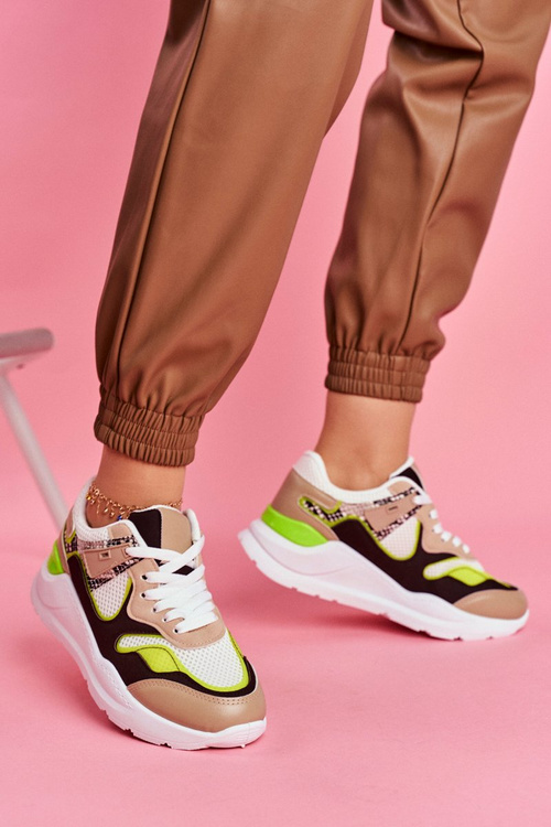 Women’s Sport Shoes Sneakers White Freak