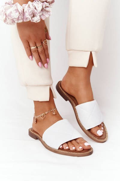 Leather Slippers With Quilting Nicole 2650 White