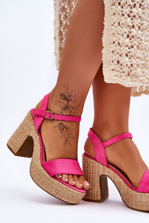 Comfortable Suede Sandals On A Chunky Heel Fuchsia Elishia