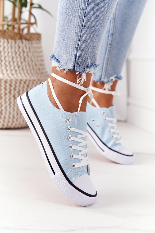 Women's Classic Sneakers Light Blue Omerta
