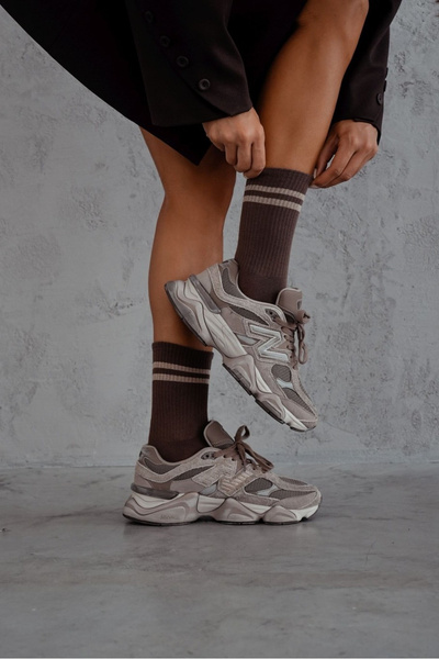 Women's Socks Two Thin Stripes Brown