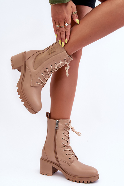 Women's Leather Boots On Heels Beige Esnar