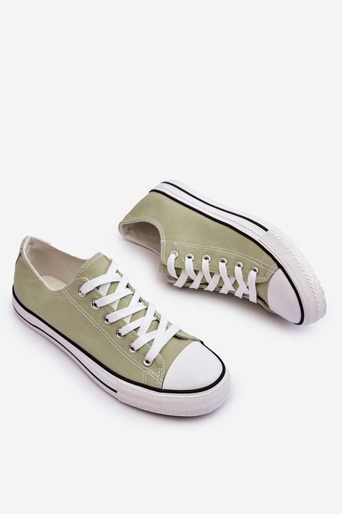 Classic Low Women's Sneakers Light green Vegas