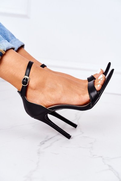Elegant Sandals On High Heel Lu Boo Black