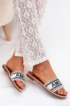 Ladies flat sandals with decoration Amore white Avelina
