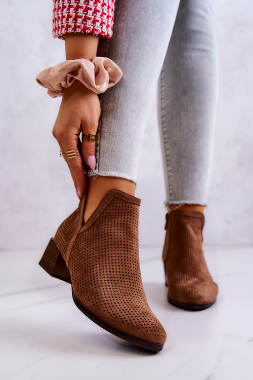 Openwork Suede Booties With A Cut Brown Carine 