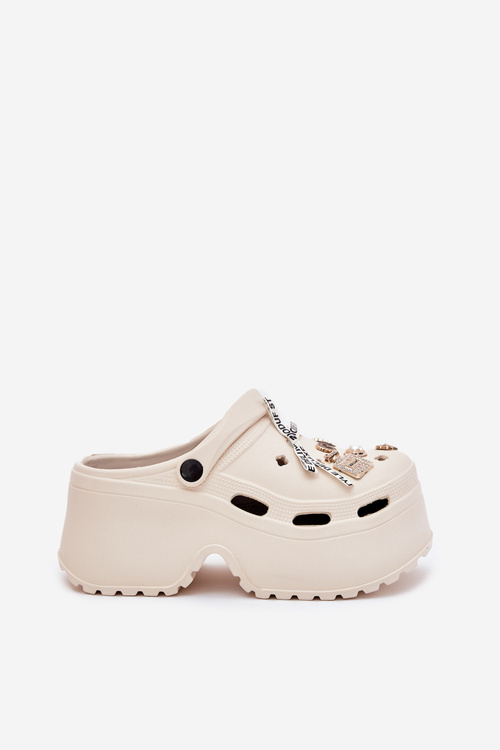 Women's sandals on a chunky platform with embellishments beige Vivira