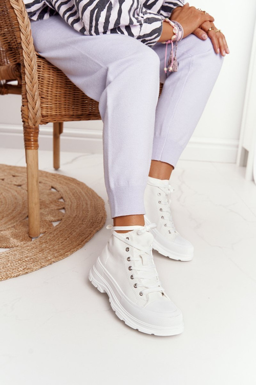 Women's High Sneakers On A Chunky Sole White Trissy