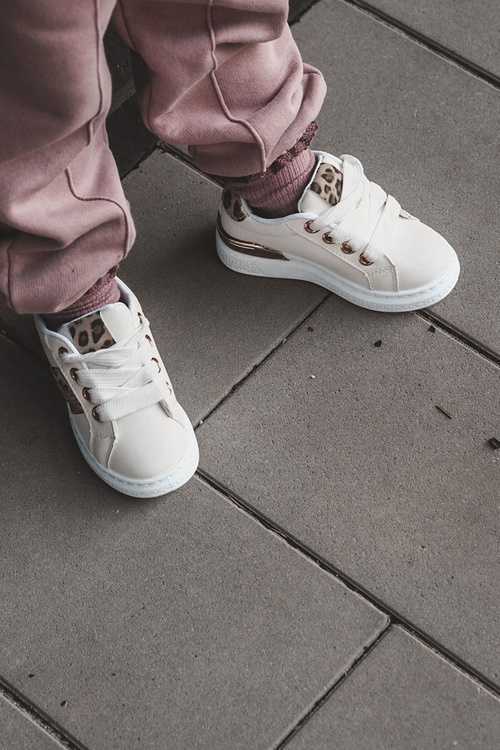 Leather Sport Shoes Leopard White Trixie