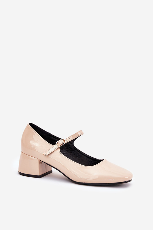 Lacquered Heels With Strap And Buckle Beige Savilae