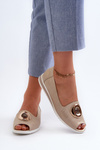Women's pumps with eco leather ornament in gold Biolita