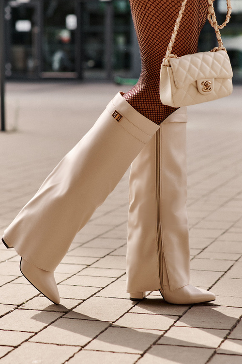 Damskie Kozaki Obcas Słupek Wywinięta Cholewka Eko Skóra Jasnobeżowe Avamora