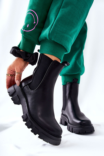 High Chelsea Boots Black Hallam