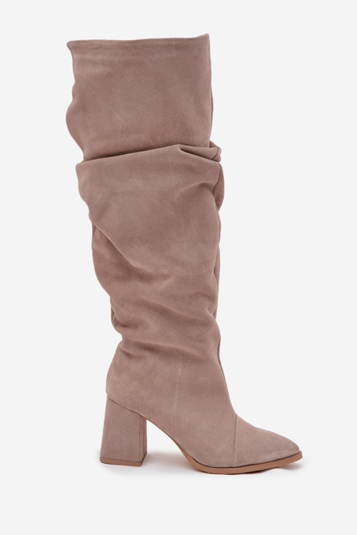 Wrinkled Boots Made of Natural Suede on Heel Lined Zazoo 4228 Beige
