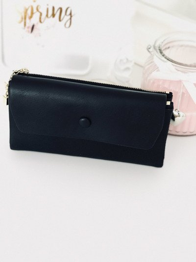 Large Women's Black Wallet with Heart Keychain