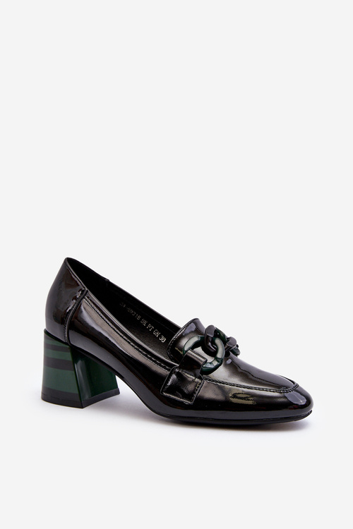 Black Patent Leather Pumps with Chain Paliotte