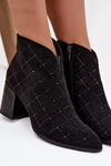 Women's low-heeled boots with decoration D&A MR52-133 Black