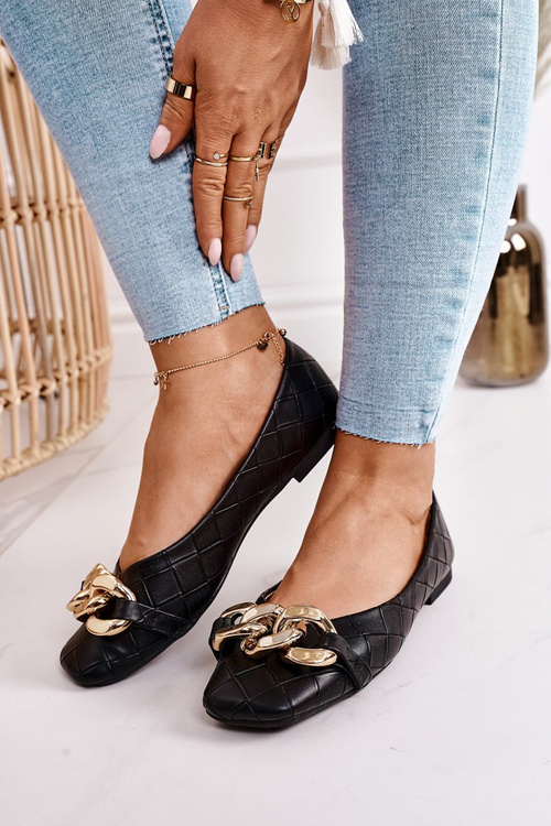 Elegant Quilted Ballerina With Chain Black Coco