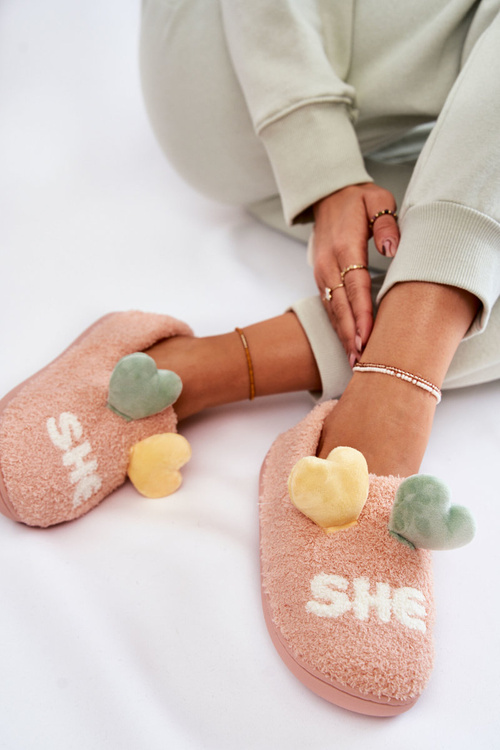 Women's Slippers With Hearts Pink Alasca