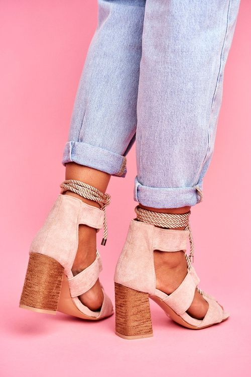 Sandały Damskie Na Słupku Wiązane Zamszowe Beżowe Amore