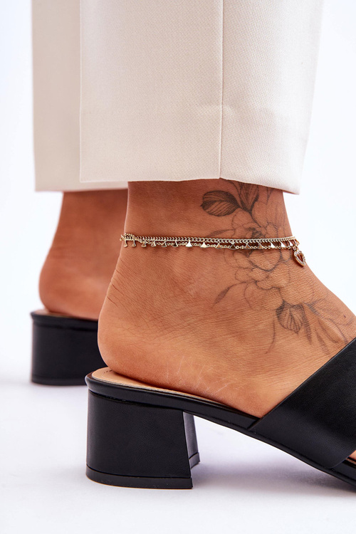 Classic Low Heel Leather Sandals Black Miley