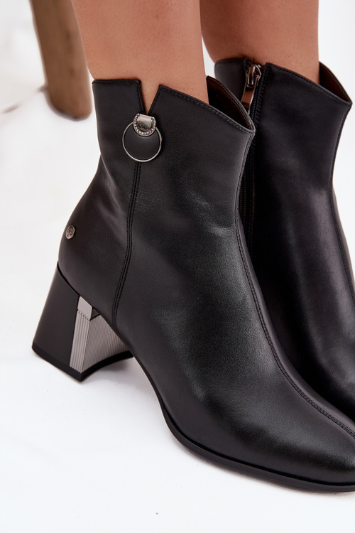 Insulated leather ankle boots on heel Maciejka K7203-04 Black