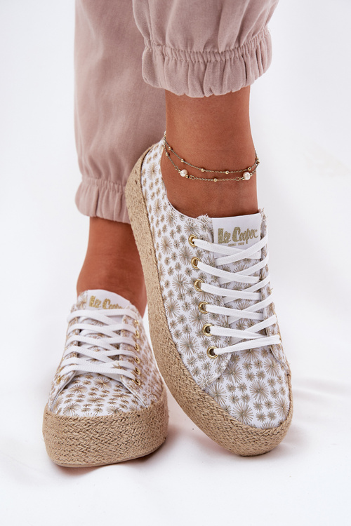 Patterned Women's Sneakers On Platform With Braiding Lee Cooper LCW-25-08-3648L White-Gold