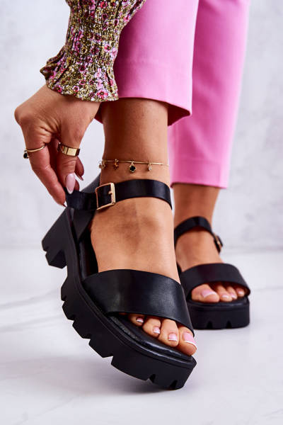 Leather Sandals On Heel Black Sovie