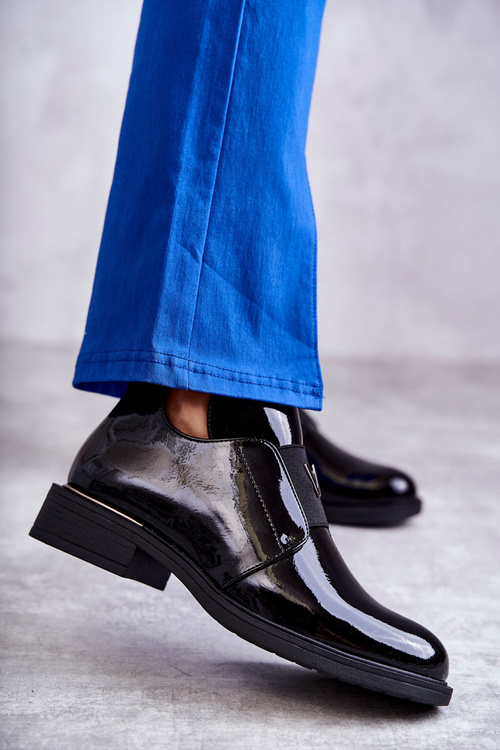 Laquered boots with cutouts on a flat heel Black Eunice