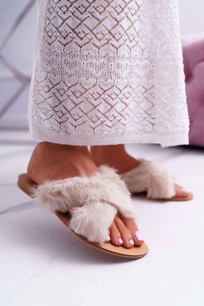Women's Furry Flip Flops Lu Boo Ecru