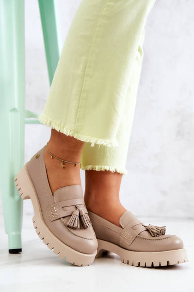 Women's leather shoes Fringes Maciejka 05497-04 Beige