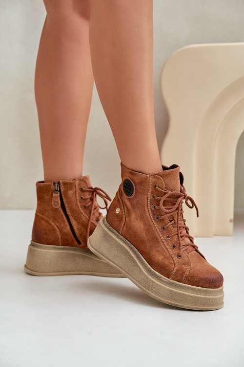 Suede Ankle Boots On Chunky Platform Maciejka 06309-29 Brown
