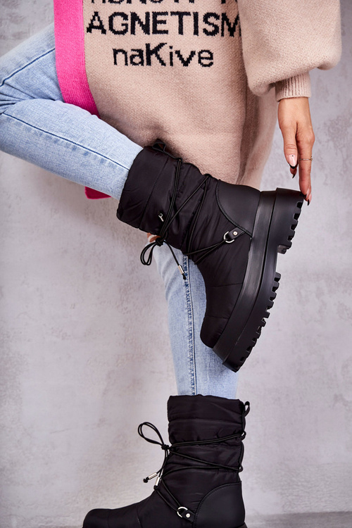 Women's Snow Boots On The Platform Black Lilou