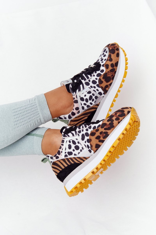 Suede Sport Shoes On A Platform GOE HH2N4003 Brown