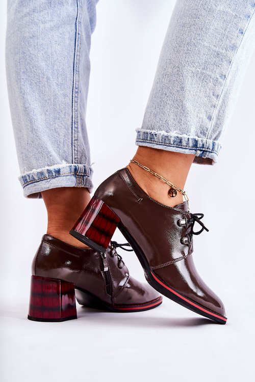 Shoes with a zipper in Brown and red Laurosa
