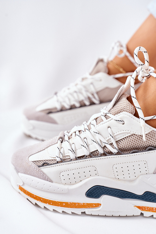 Women’s Sport Shoes Sneakers White Aland