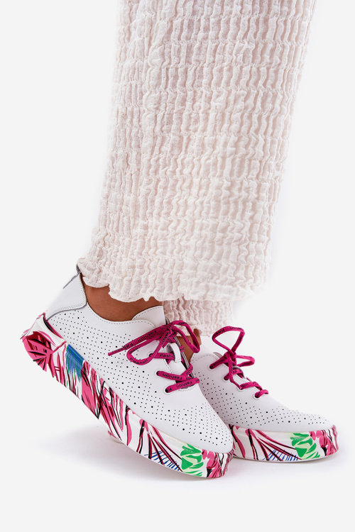 Women's Leather Sneakers On Patterned Platform Vinceza 88017 White