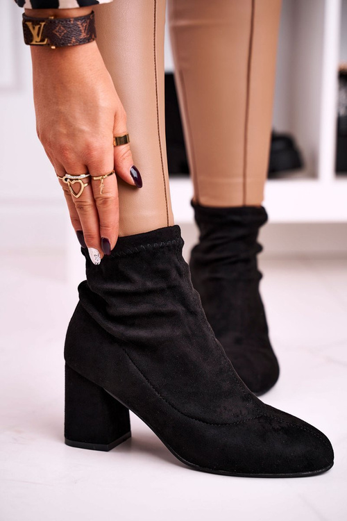 Classic Women’s Ankle Boots Suede Black Ring