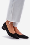 Pumps With Low Heel And Pointed Toes Black Terilara