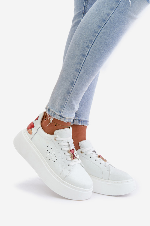Women's Leather Sneakers On Platform With Pendant And Decorative Flower 89100 White