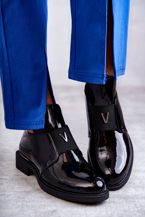 Laquered boots with cutouts on a flat heel Black Eunice