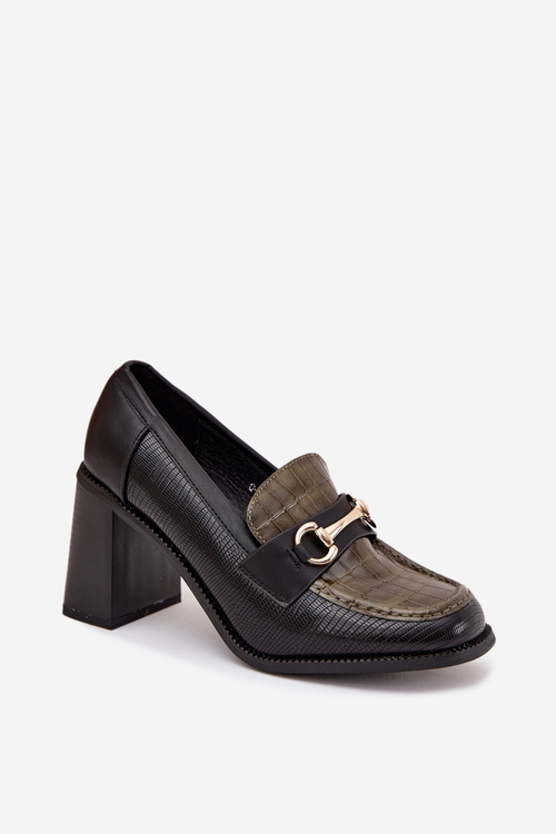 Women's Low Heels Shoes With Embossing And Golden Detail Green-Black Novella