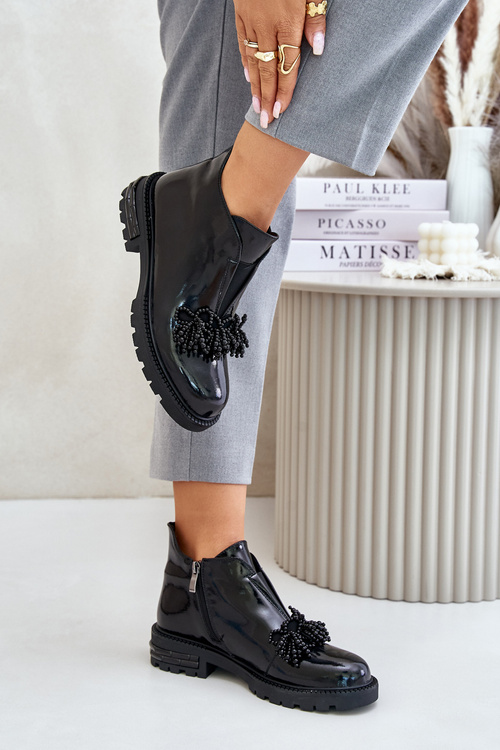 Botki Lakierowane Skóra Naturalna Ozdoba Ocieplane Czarne D&A LZ42-036