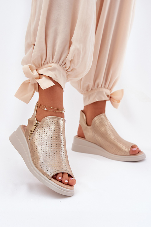 Women's Wedge Sandals Gold Mevinette