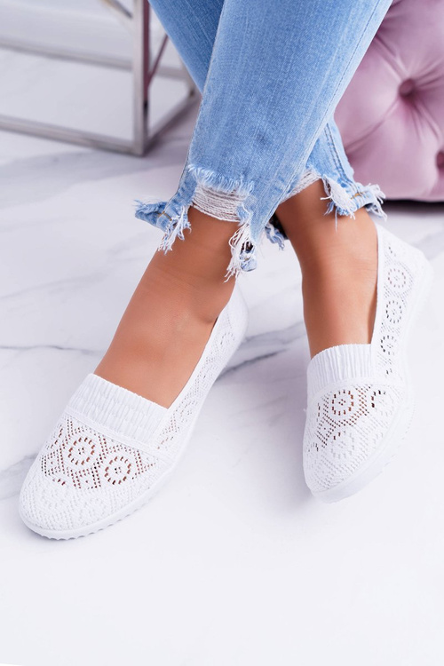 Women's White Lace Ballerinas Sensitive