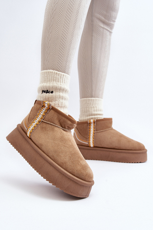 Snow boots on platform with light brown pattern Udra