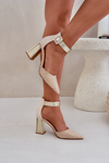 Heels With Pointed Toes Gold Gekkaria